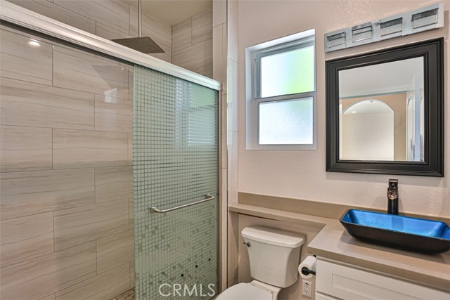 Detail Gallery Image 35 of 46 For 18440 Tamarind, Fountain Valley,  CA 92708 - 6 Beds | 4 Baths