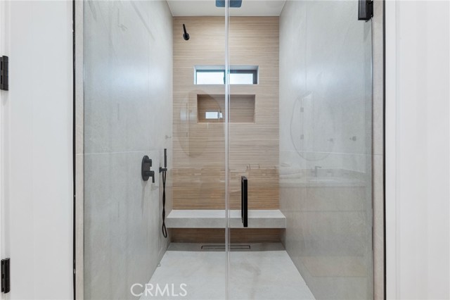 Detail Gallery Image 16 of 28 For 908 Beach, Needles,  CA 92363 - 6 Beds | 6/1 Baths