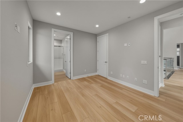 Image 29 of 42 For 11800 Hillsborough