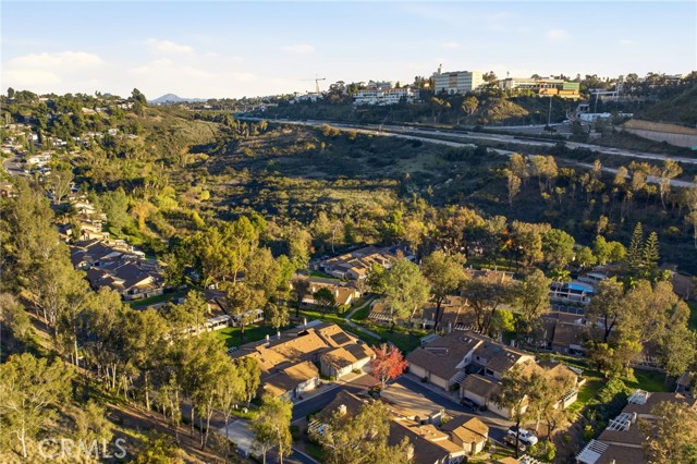 Detail Gallery Image 11 of 22 For 5617 Adobe Falls #C,  San Diego,  CA 92120 - 3 Beds | 2 Baths
