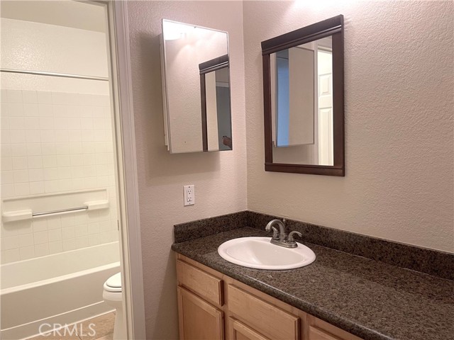 Detail Gallery Image 18 of 41 For 2400 Del Mar Way #208,  Corona,  CA 92882 - 2 Beds | 2 Baths