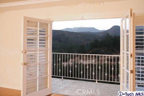 4 Bed Home for Sale in Los Feliz, California