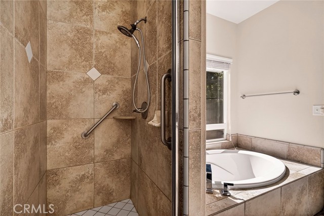 Detail Gallery Image 28 of 53 For 13 Venetian Ct, Chico,  CA 95973 - 3 Beds | 2 Baths