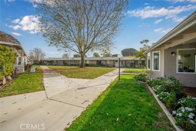 Detail Gallery Image 39 of 39 For 1271 Kenwood Rd 163l,  Seal Beach,  CA 90740 - 2 Beds | 1/1 Baths