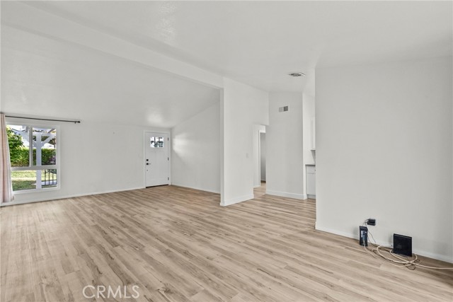 Detail Gallery Image 9 of 21 For 18851 Delight, Canyon Country,  CA 91351 - 3 Beds | 2 Baths