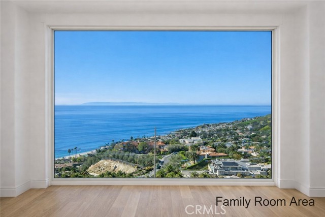 Detail Gallery Image 6 of 26 For 1425 Samoa Way, Laguna Beach,  CA 92651 - 4 Beds | 3/1 Baths