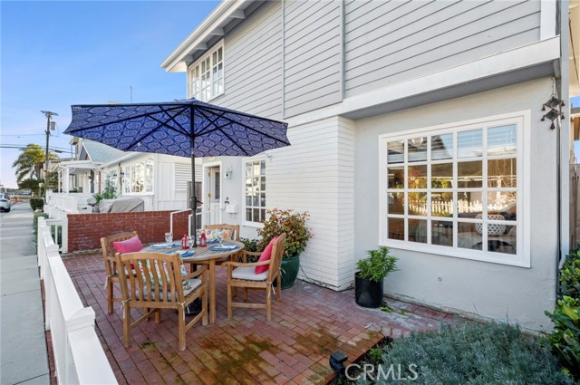 Detail Gallery Image 36 of 40 For 117 Amethyst Ave, Newport Beach,  CA 92662 - 3 Beds | 2 Baths