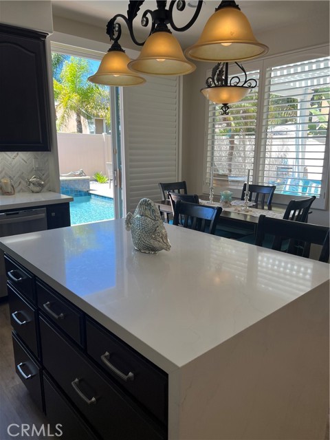 14 Chapital, San Clemente CA: https://media.crmls.org/medias/58d6639d-5a76-417e-b427-e72fdaa87ed0.jpg