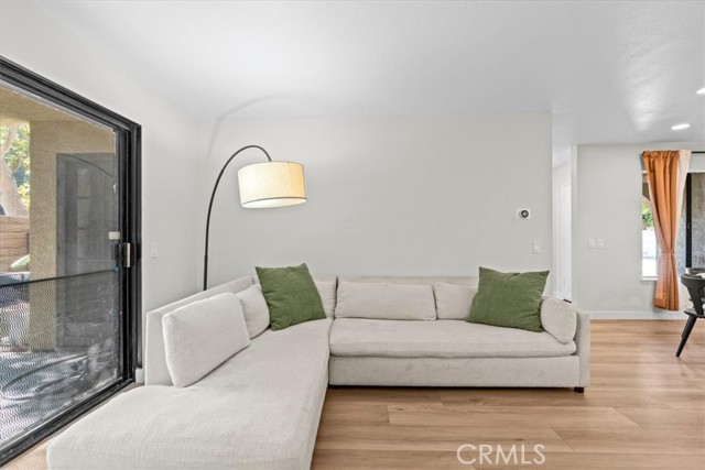 Detail Gallery Image 11 of 23 For 21324 Balsam Ln, Lake Forest,  CA 92630 - 2 Beds | 2 Baths