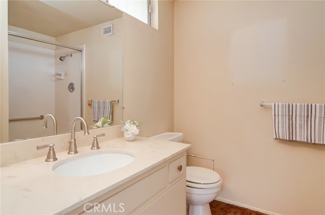 1924 W Secrest Way, Santa Ana CA: https://media.crmls.org/medias/58d6c4a6-4daa-4ca4-9094-744e1cd9de05.jpg