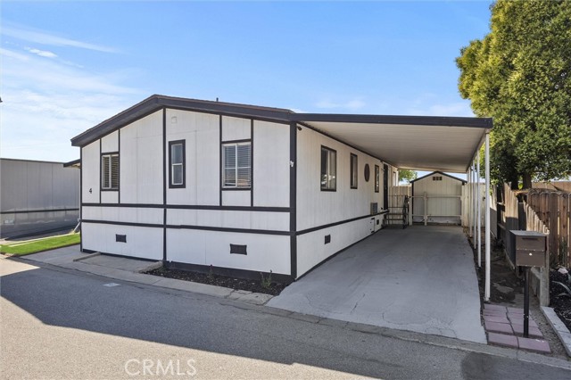 Detail Gallery Image 4 of 40 For 4 Dogwood Ln, Bakersfield,  CA 93308 - 3 Beds | 2 Baths
