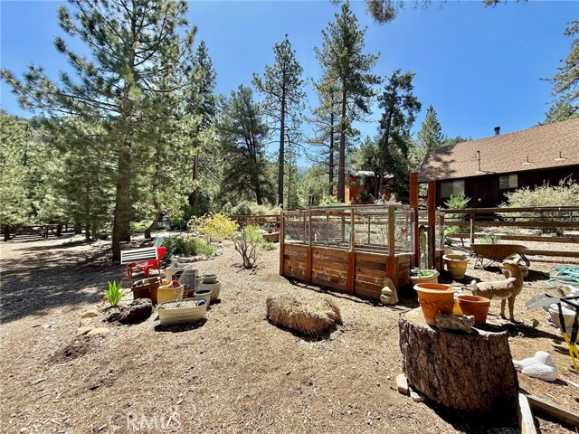 Detail Gallery Image 6 of 7 For 1827 Matterhorn Dr, –,  CA 93222 - – Beds | – Baths