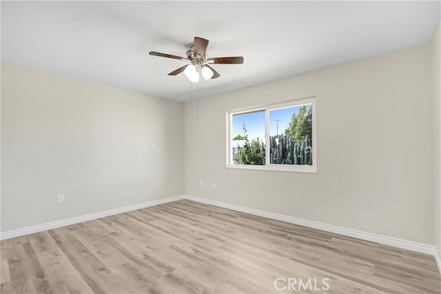 26220 Falsterbor Drive, Menifee CA: https://media.crmls.org/medias/58d7bc6e-6b18-4778-b8fe-565907153308.jpg