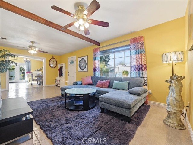 6465 Archer, Jurupa Valley CA: https://media.crmls.org/medias/58d81da0-dc07-45ea-a82d-c7146e477f74.jpg