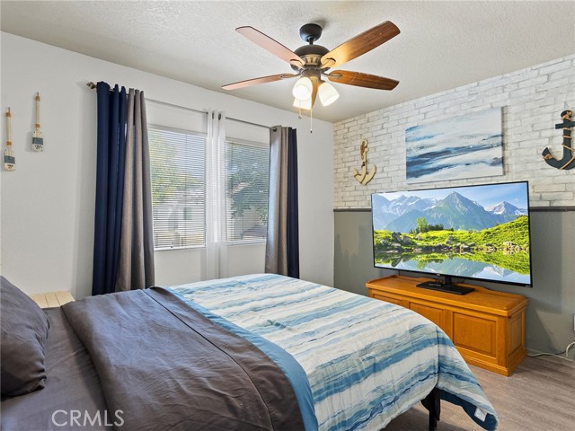Detail Gallery Image 22 of 41 For 24637 Trevino Dr, Valencia,  CA 91355 - 3 Beds | 2/1 Baths