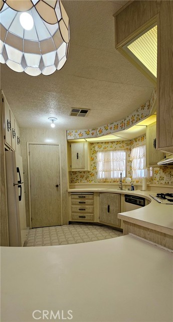 Detail Gallery Image 14 of 38 For 7501 Palm Ave #134,  Yucca Valley,  CA 92284 - 2 Beds | 2 Baths