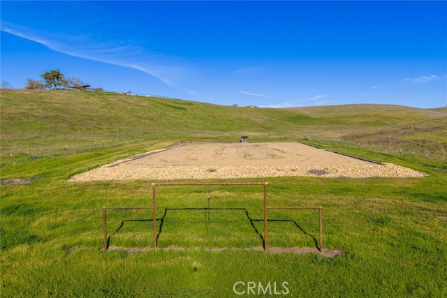 Detail Gallery Image 32 of 53 For 7491 Kingsbury Road, Templeton,  CA 93465 - 8 Beds | 6/1 Baths