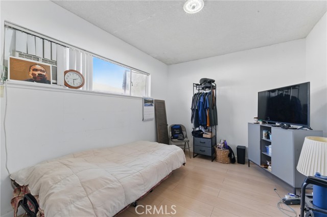 415 Cadbrook Drive, La Puente CA: https://media.crmls.org/medias/58daa82e-66b8-4b18-8dd7-39539ad81ded.jpg