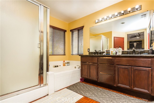 Image 18 of 24 For 3520 Murray Hill Way