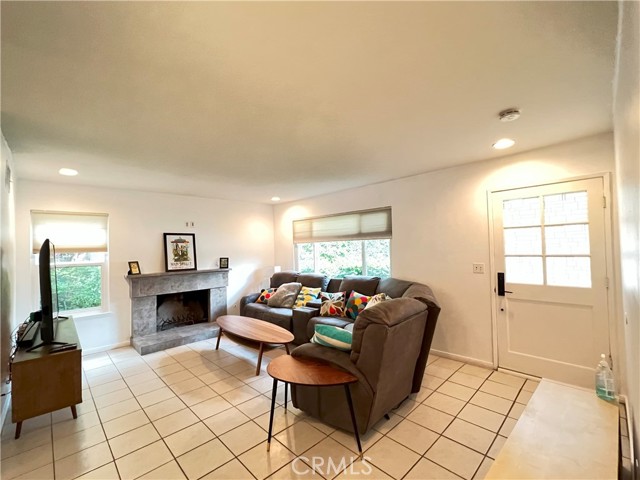 4315 Fireside Lane photo 3