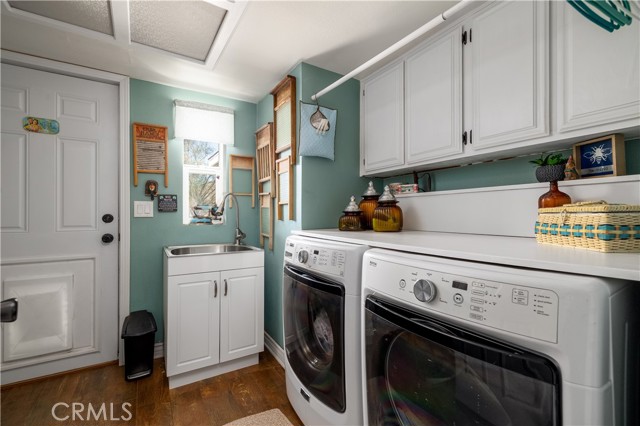 22831 Skylink Drive, Canyon Lake CA: https://media.crmls.org/medias/58db70b1-208b-451b-8155-680db6e60edd.jpg