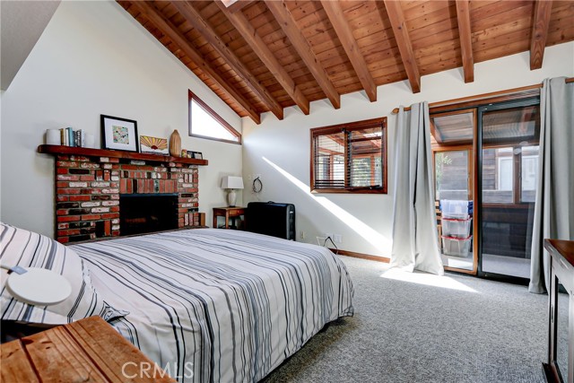 713 29th Street, Manhattan Beach, California 90266, 4 Bedrooms Bedrooms, ,2 BathroomsBathrooms,Residential,Sold,29th,SB24096062