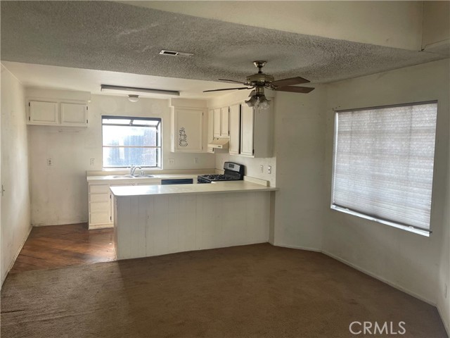 6106 Pathfinder Road, Riverside CA: https://media.crmls.org/medias/58dcf3d7-5237-4f91-9166-cf939431d25f.jpg