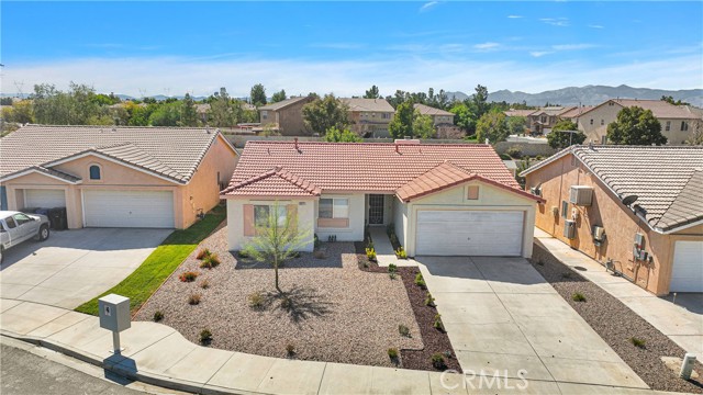 Detail Gallery Image 37 of 43 For 14221 Surrey Ct, Victorville,  CA 92394 - 3 Beds | 2 Baths