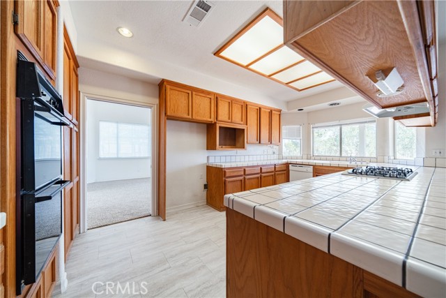 Detail Gallery Image 11 of 51 For 17157 Hacienda Bld, California City,  CA 93505 - 4 Beds | 2 Baths