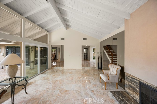 Detail Gallery Image 11 of 75 For 3030 E Elgin, Orange,  CA 92869 - 4 Beds | 2/1 Baths