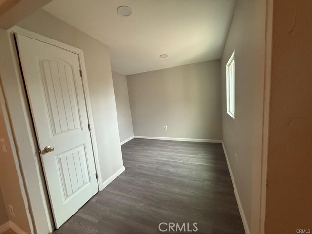 Detail Gallery Image 11 of 13 For 21889 Mary, Perris,  CA 92570 - 3 Beds | 2 Baths