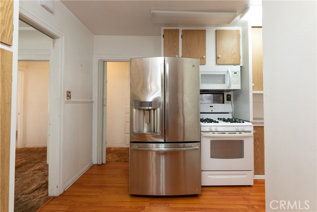 Detail Gallery Image 16 of 48 For 1228 E 64th, Long Beach,  CA 90805 - 2 Beds | 1 Baths