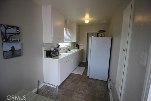 508 30th Street, Hermosa Beach CA: https://media.crmls.org/medias/58e1fcb4-7c6b-4a14-82ee-c3c75a146e6c.jpg