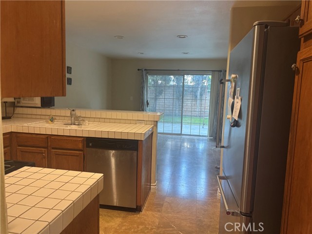 Detail Gallery Image 12 of 32 For 7435 Bellingham, North Hollywood,  CA 91605 - 3 Beds | 7 Baths