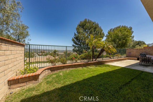 Detail Gallery Image 20 of 28 For 8775 E Wiley Way, Anaheim Hills,  CA 92808 - 4 Beds | 2/1 Baths