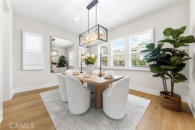 110 Pixel, Irvine CA: https://media.crmls.org/medias/58e46cc3-d03d-4926-98d6-3ee09c58e4fa.jpg