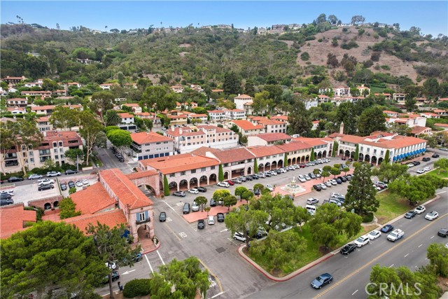 drone shot of nearby Malaga Cove