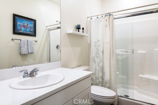 16540 Wyndham Lane, Fontana CA: https://media.crmls.org/medias/58e4c2ea-22be-4ac6-b5e9-c02a9a1cf7a4.jpg