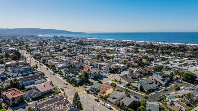 2404 Prospect Avenue, Hermosa Beach, California 90254, ,Residential Income,Sold,Prospect,PV22058633