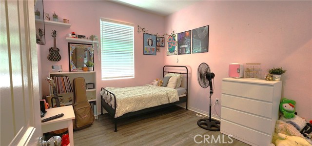 22013 Barrington Way, Saugus CA: https://media.crmls.org/medias/58e6441a-ece4-46c5-a9e1-bfb7cbfa84ee.jpg