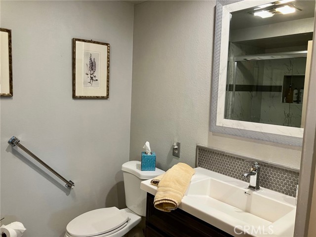 670 Via Mendoza, Laguna Woods CA: https://media.crmls.org/medias/58e64962-78ea-48bf-8af5-683b9031e9df.jpg