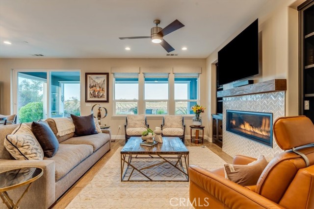 Detail Gallery Image 8 of 63 For 1615 Eucalyptus, Nipomo,  CA 93444 - 2 Beds | 2 Baths