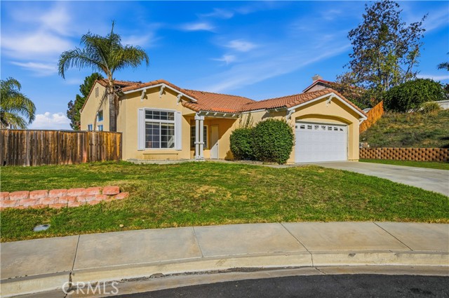 Detail Gallery Image 2 of 52 For 32594 Strigel Ct, Temecula,  CA 92592 - 4 Beds | 2 Baths