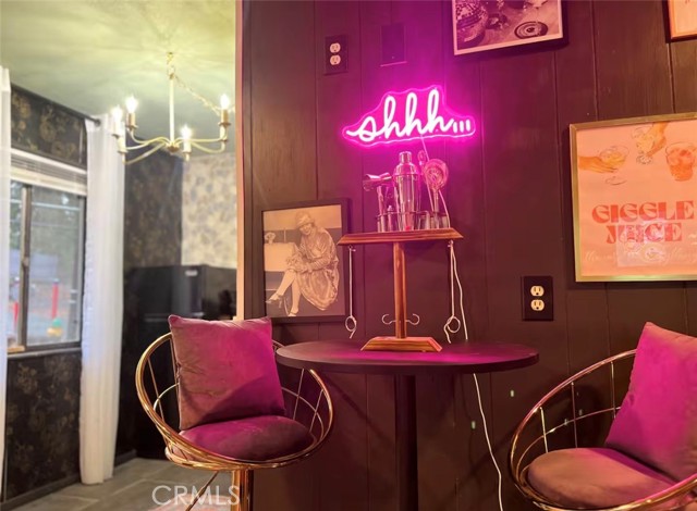 Detail Gallery Image 5 of 19 For 33064 Arrowbear, Running Springs,  CA 92382 - 1 Beds | 1 Baths