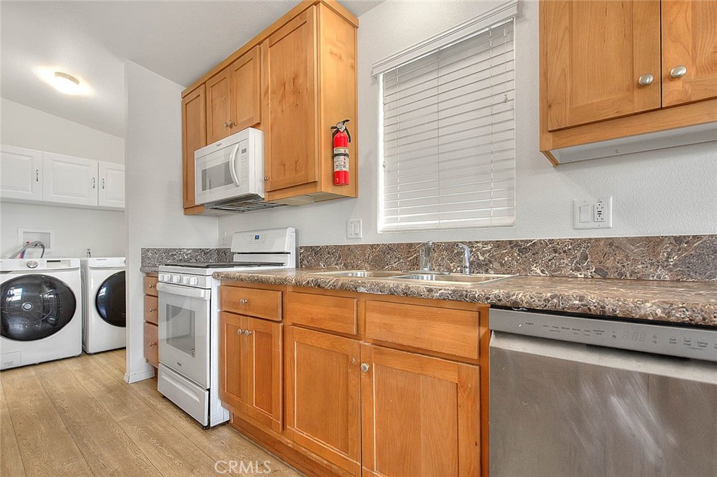 MLS #IG25267297 image #26