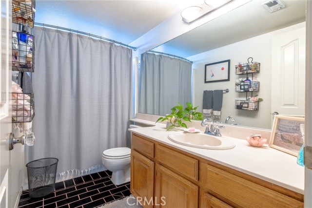 Detail Gallery Image 37 of 67 For 25717 Moonseed Dr, Moreno Valley,  CA 92553 - 4 Beds | 2/1 Baths