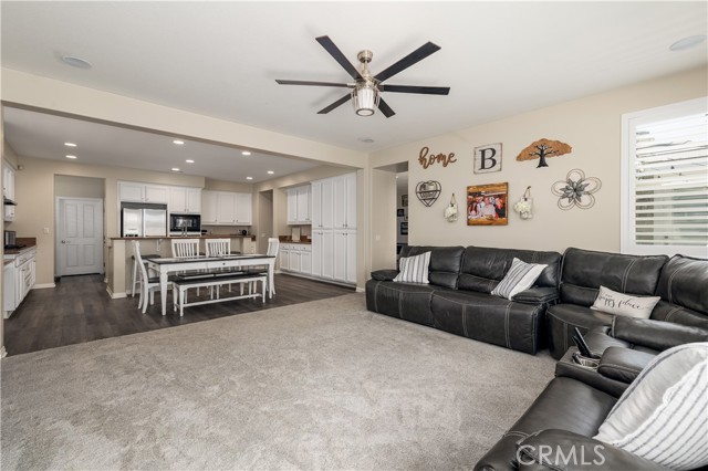 Detail Gallery Image 11 of 44 For 27165 Stowaway Dr, Menifee,  CA 92585 - 4 Beds | 2/1 Baths