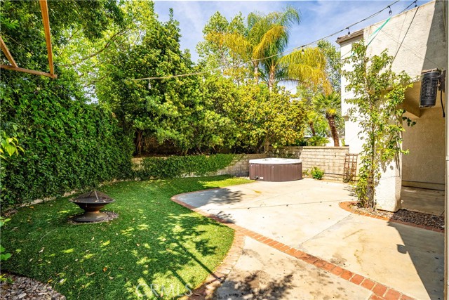 Detail Gallery Image 36 of 53 For 24526 Windsor Dr a,  Valencia,  CA 91355 - 3 Beds | 2/1 Baths