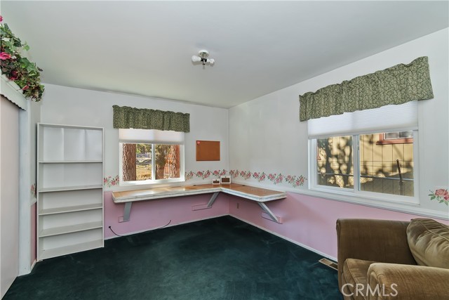 2208 Manzanita Lane, Big Bear City CA: https://media.crmls.org/medias/58ec57c2-25f9-40b9-b0a1-ff175d030673.jpg