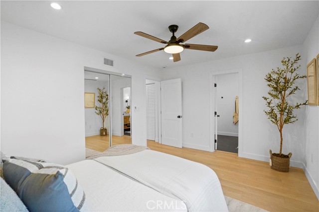 270 Fairfax Avenue, Ventura CA: https://media.crmls.org/medias/58ecdcd6-a456-4ed2-acf6-4381d1dc8bb5.jpg